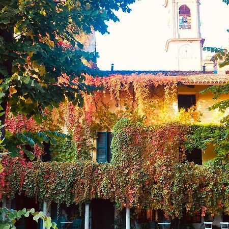 Palazzo Sismonda Bed & Breakfast Corneliano d'Alba Luaran gambar